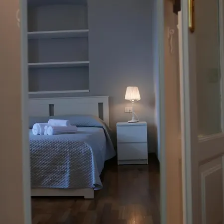 Suite 261 - Cozy Apartment In The Center Of Bari Μπάρι