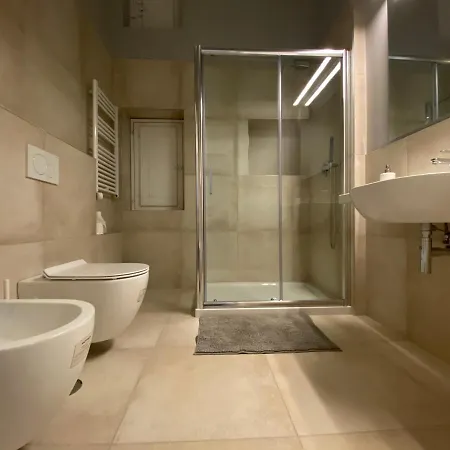 261 - Intero Nel Centro Di Apartman *